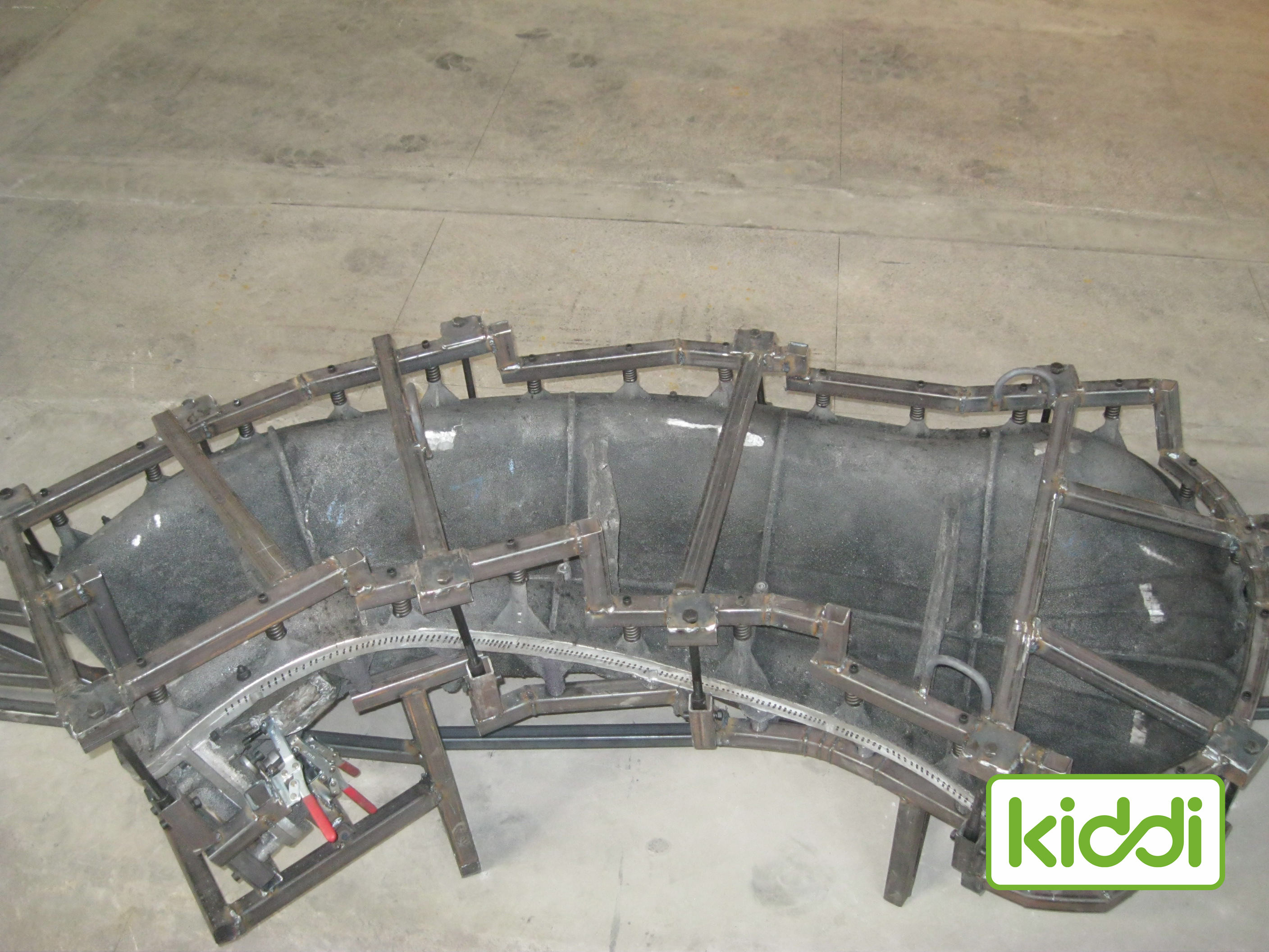 قالب روتو منزلق منحني يسار (5)